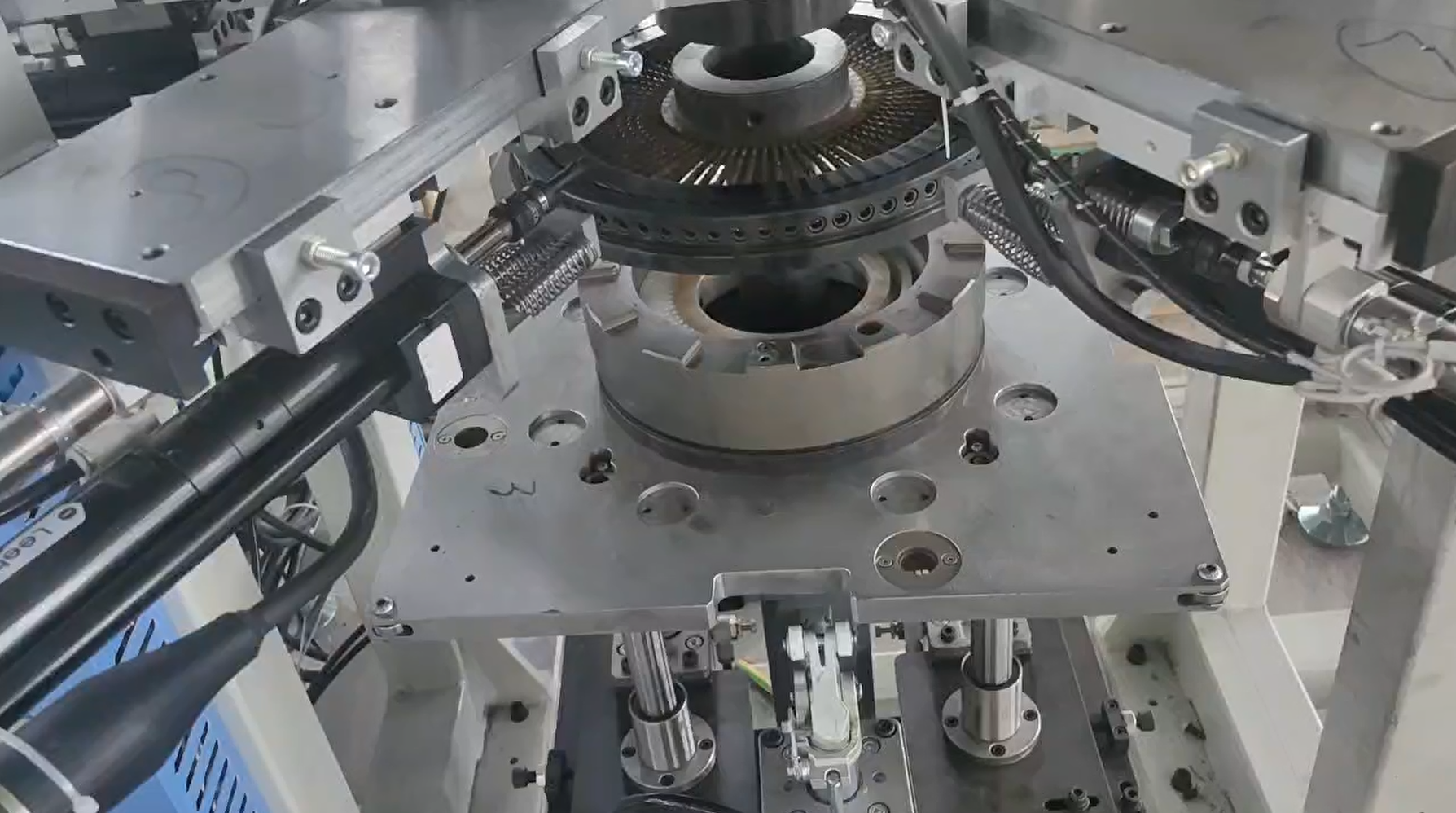 17757028394673827jTK.png 17757028394673827jTK.png